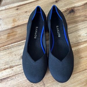 Rothy’s black ballet flats